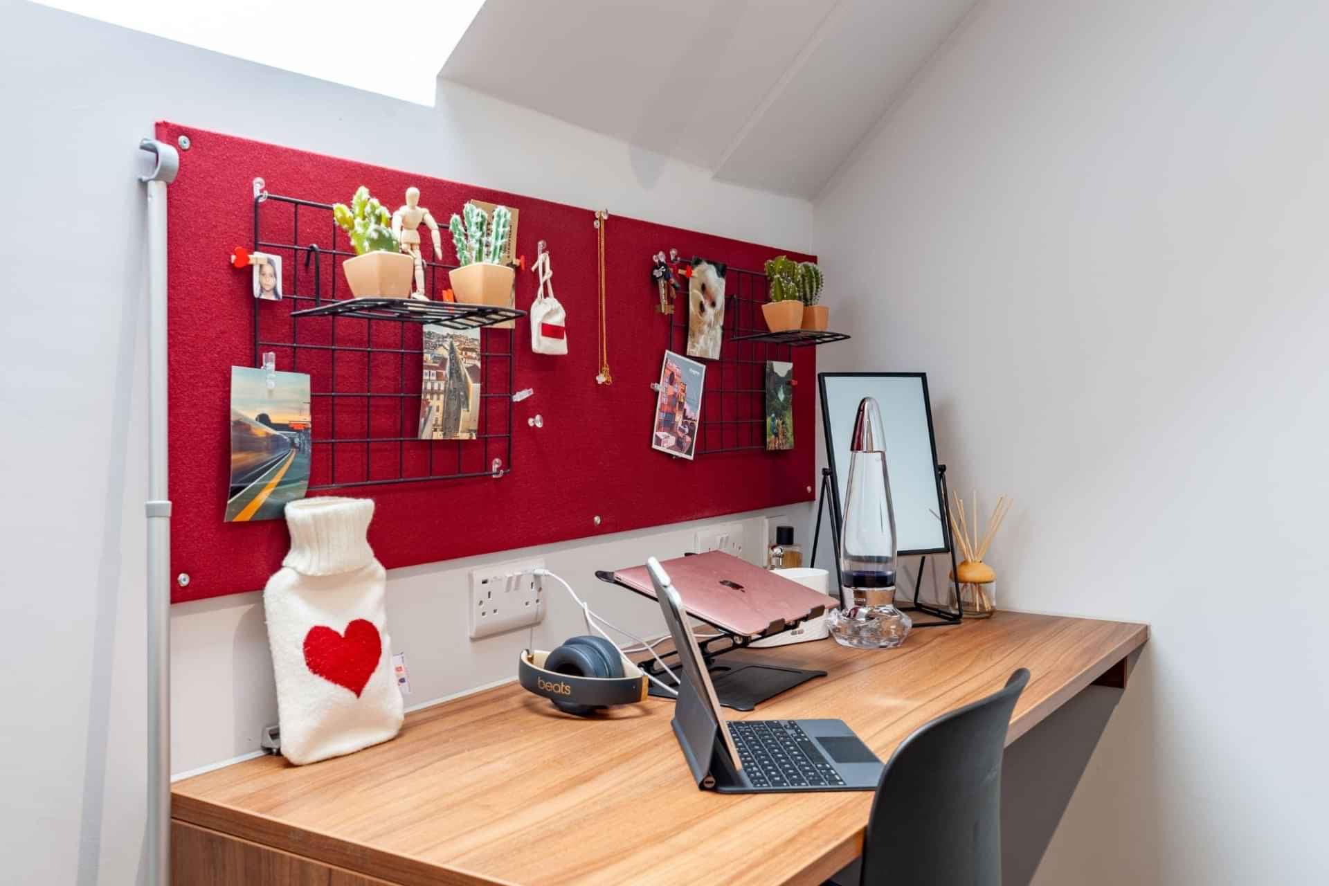 Classic Studio Ground & 1st Floor - Image 8