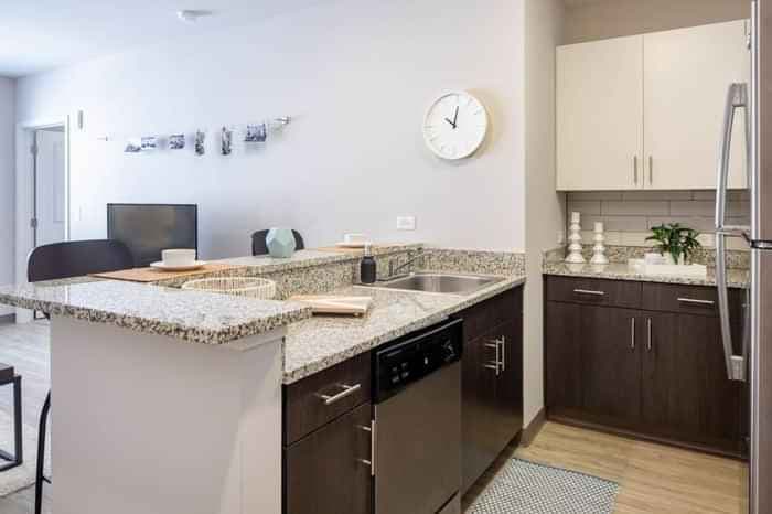 B2 (2 Bed 2 Bath) - Image 7