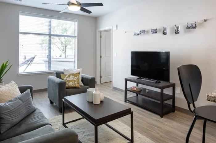 B2 (2 Bed 2 Bath) - Image 14