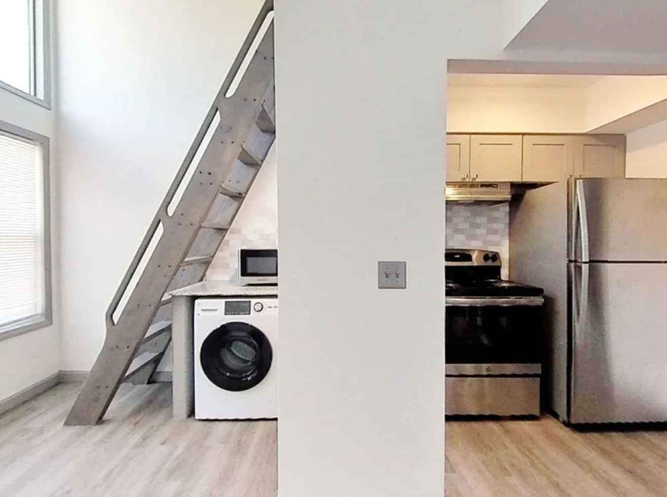 Loft Renovated - The Hideaway (1 Bed 1 Bath) - Image 4