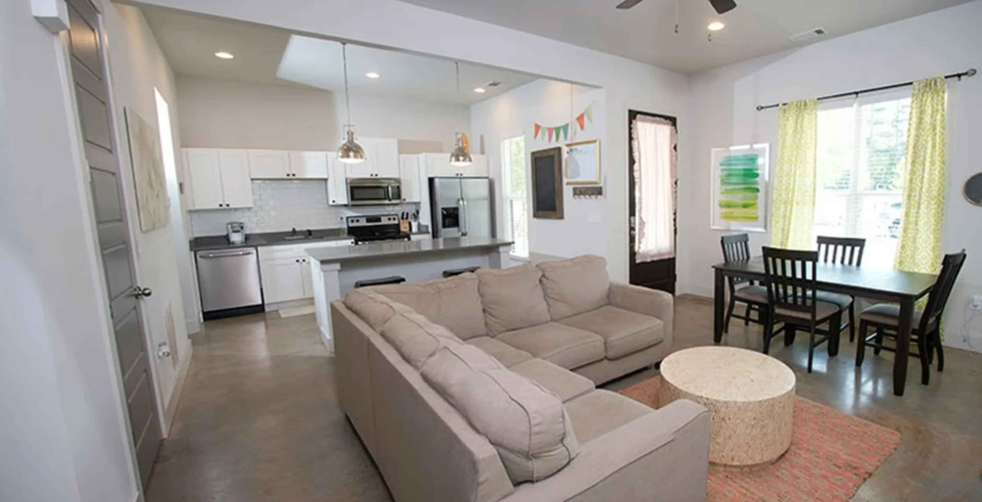 The Veranda - The Estate (4 Bed 4 Bath) - Image 4