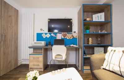 Premium Plus Studio  - Image 4