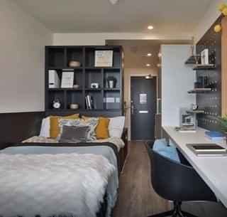 Silver Studio - Image 8