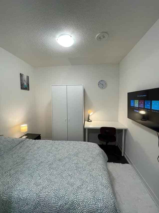 Den Room  (3 Bed 1 Bath) - Image 2