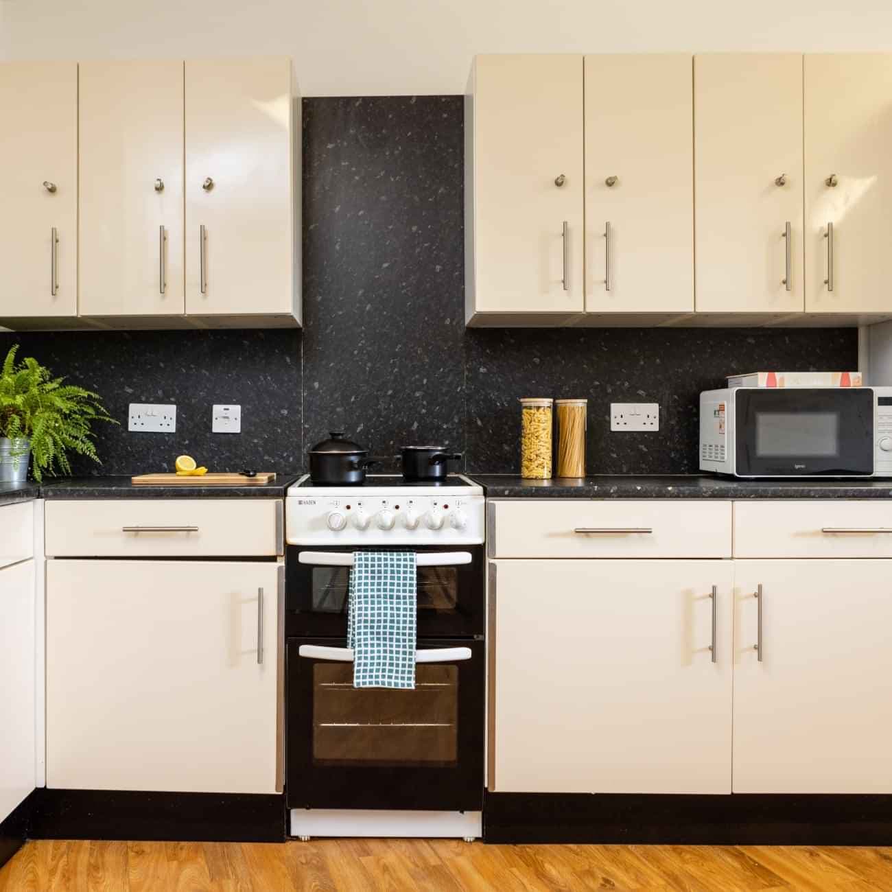 Standard Cluster Room  - Image 3