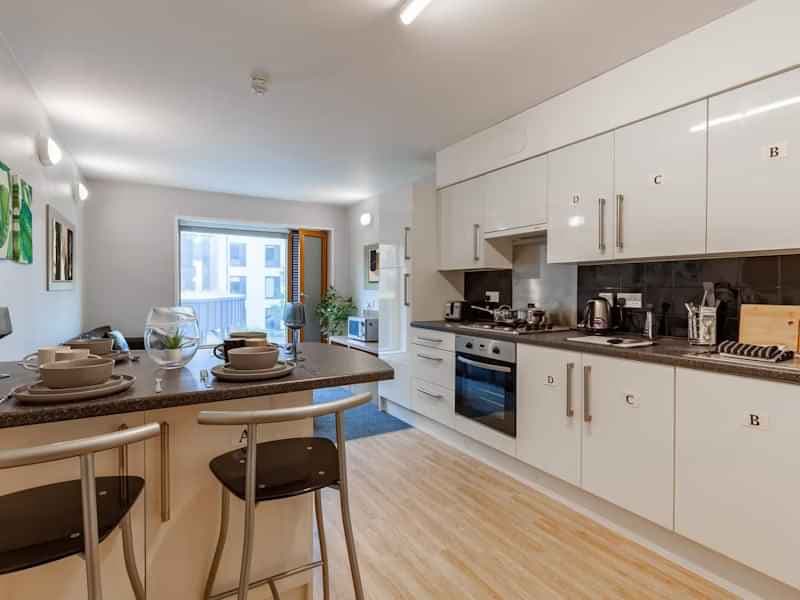 Classic Ensuite - Image 3