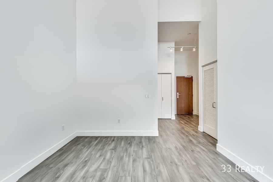 One Bedroom - Image 10