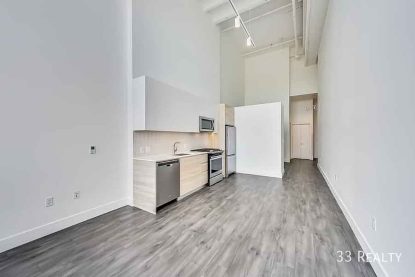 One Bedroom - Image 5