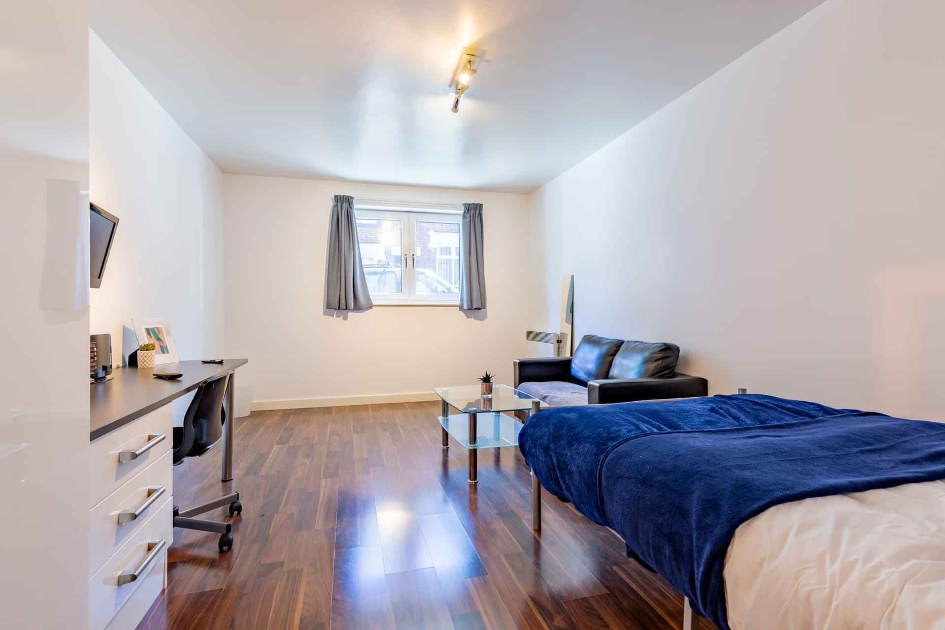 2 Bed Ensuite - Image 1