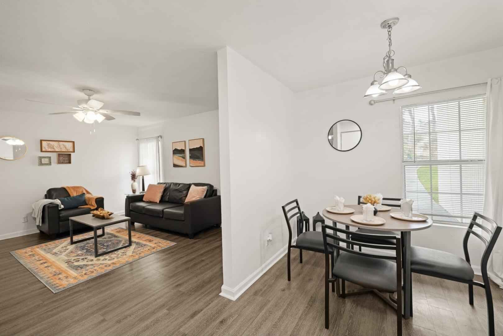 1 Bedroom 1 Bathroom - Image 7