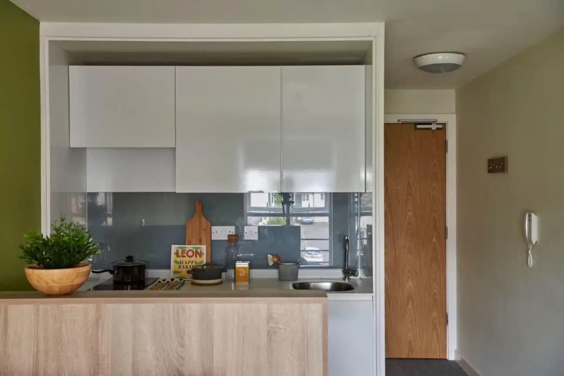 Standard Studio - Image 3