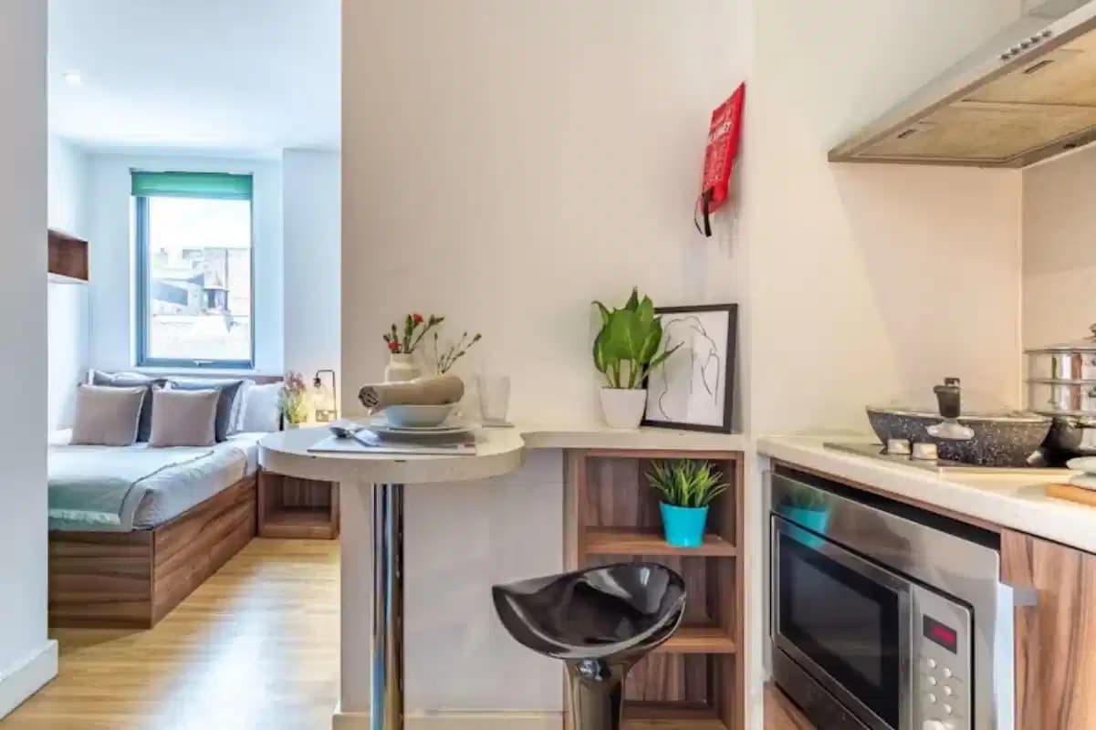 Standard Studio - Image 5