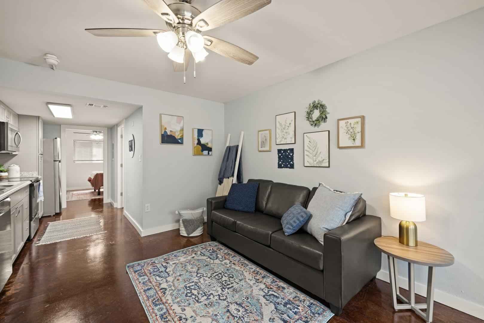 1 Bedroom Cityside - Image 5