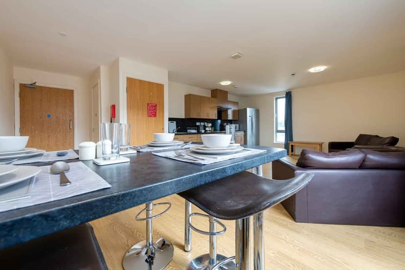Bronze Ensuite - Image 11