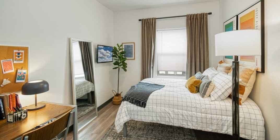 2 Bed 2 Bath - Image 1