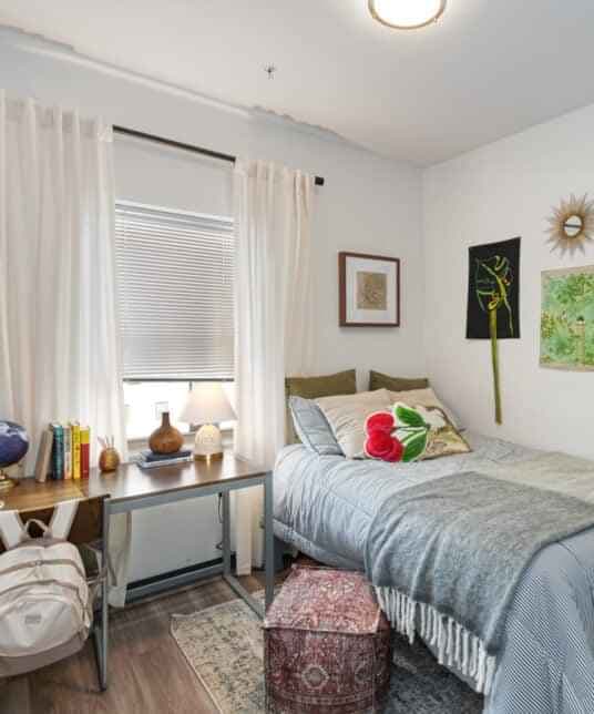 3 Bed 3 Bath - Image 1