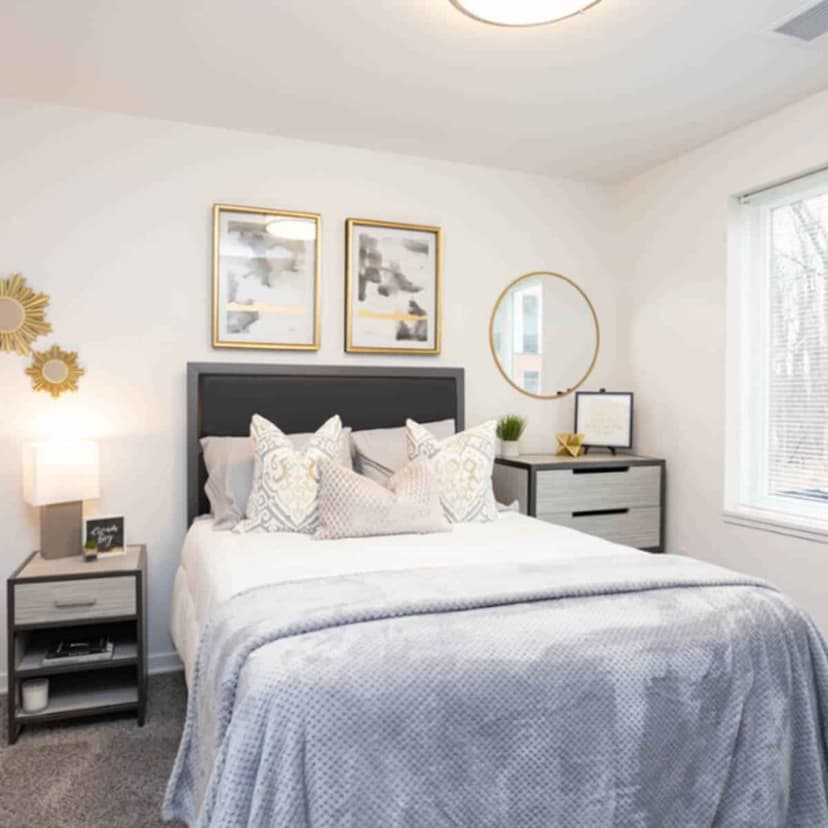 2 Bedroom, 2 Bathroom - Image 1