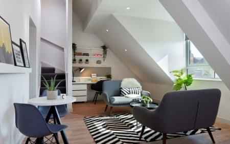 Alagiah Studio (Duplex open plan apartment) - Image 3