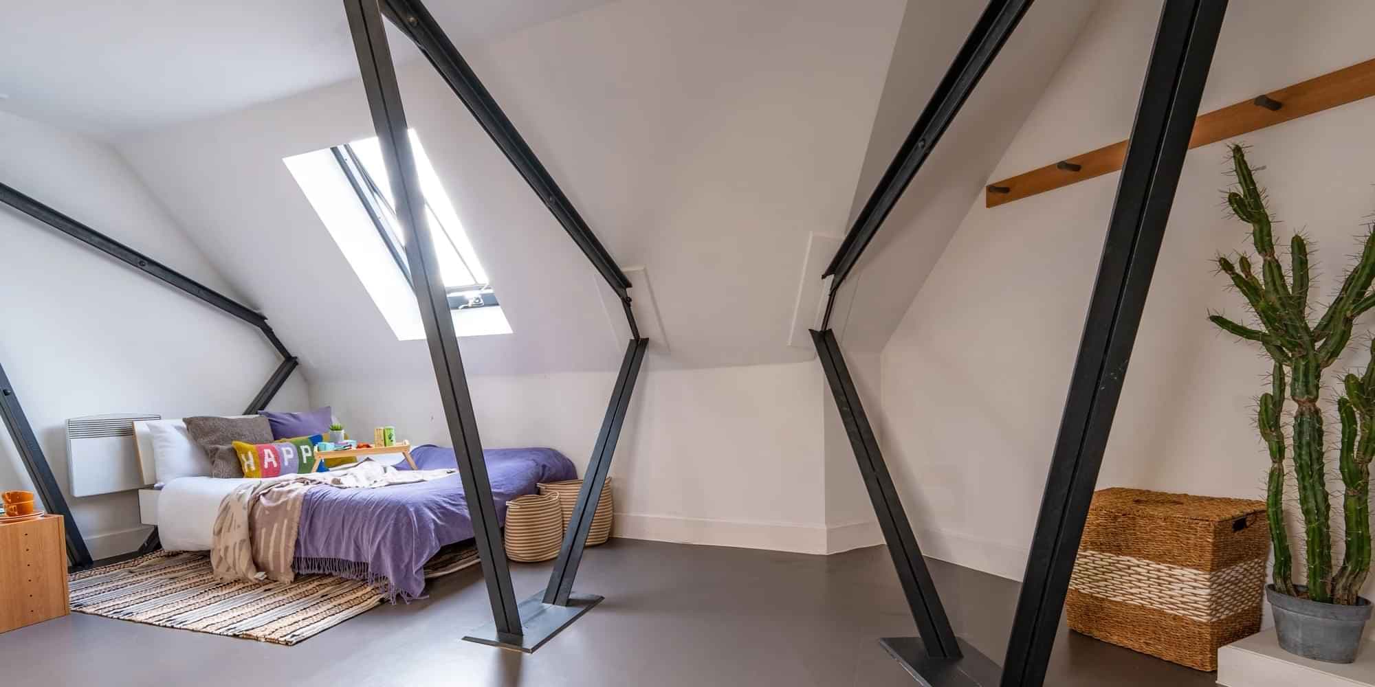 Silver Ensuite Mid - Image 3