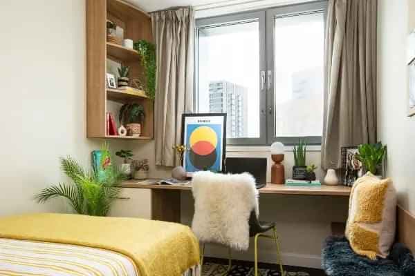 Basic Ensuite  - Image 2
