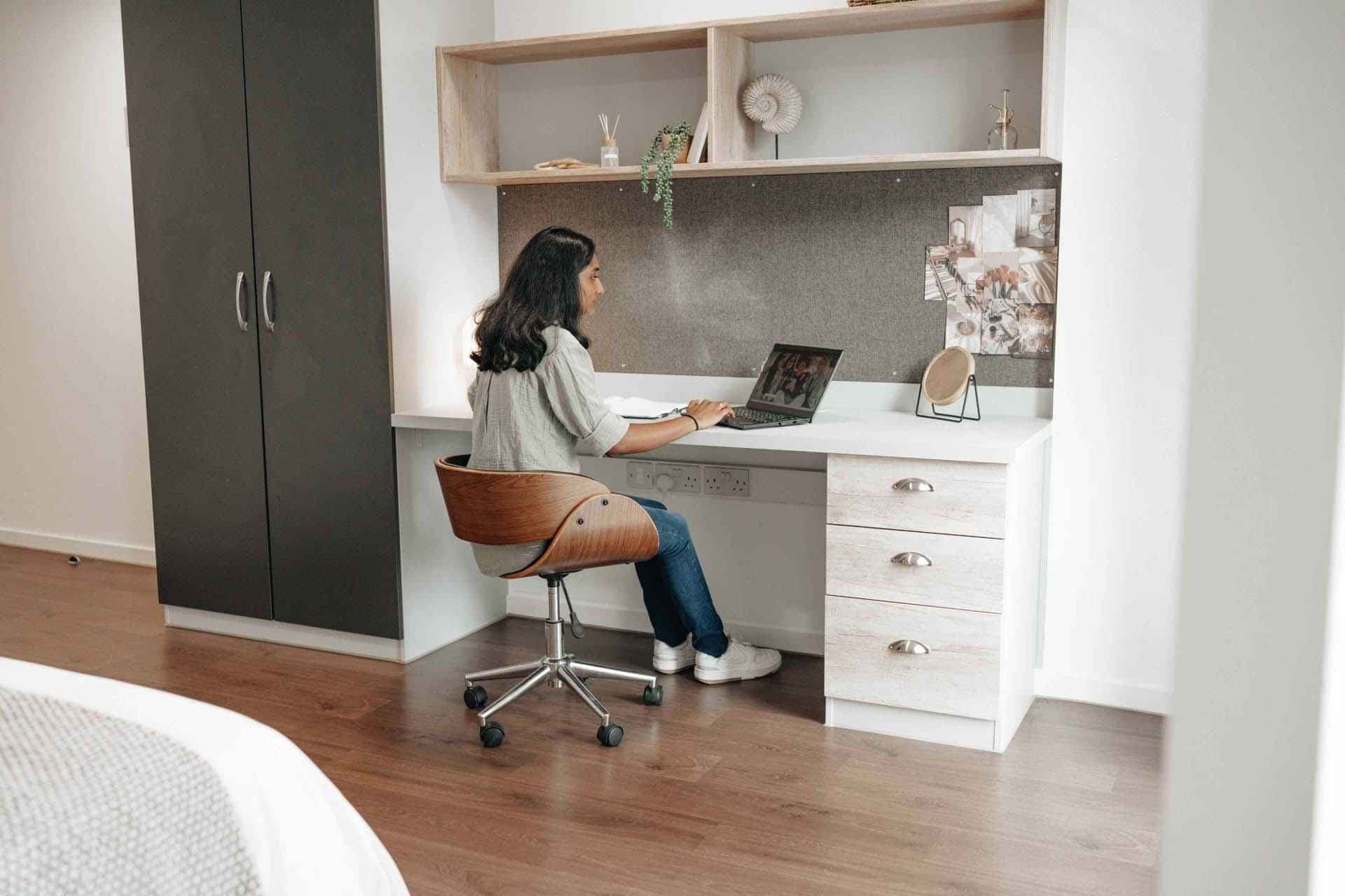 Platinum En Suite - Image 6