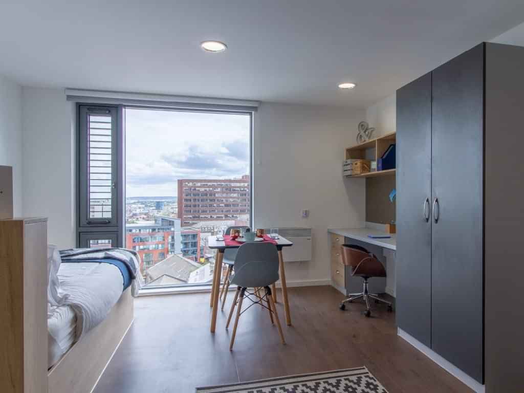 Gold Studio - Image 3