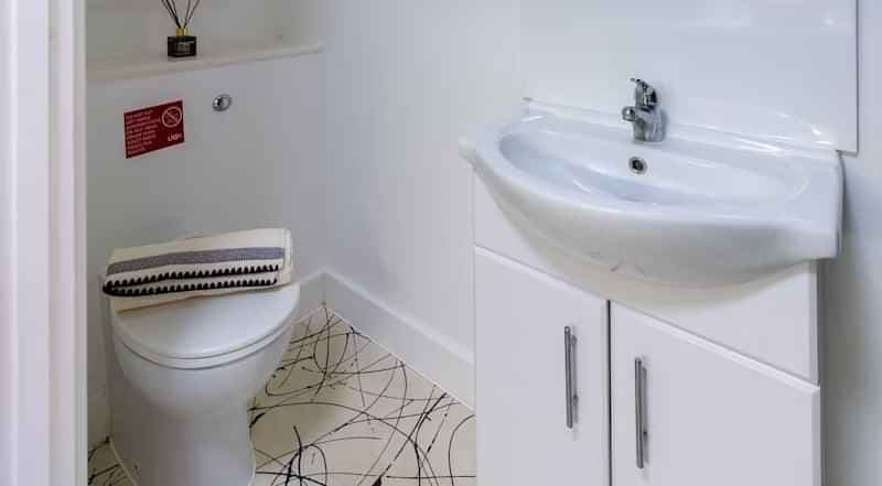 Studio Sapphire  - Image 9