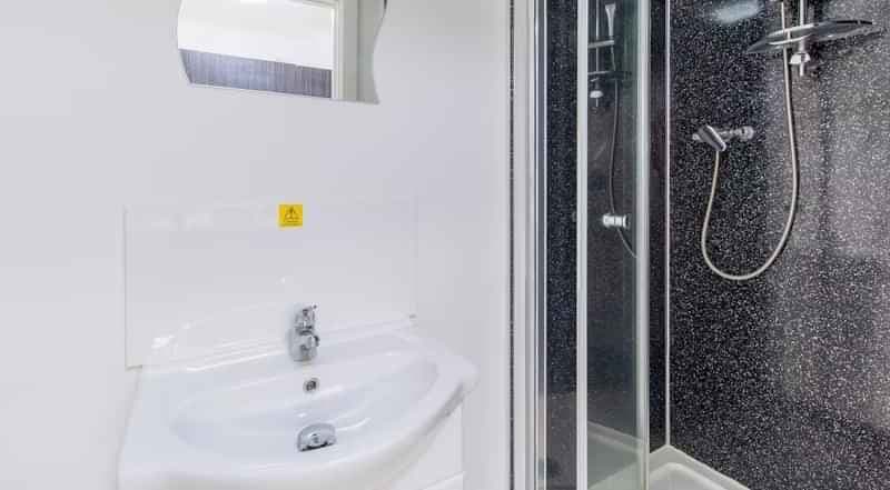 Studio Sapphire  - Image 10