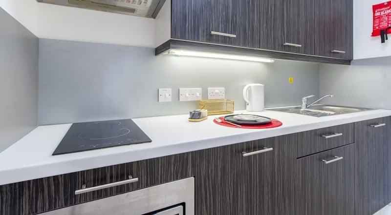 Studio Sapphire  - Image 8