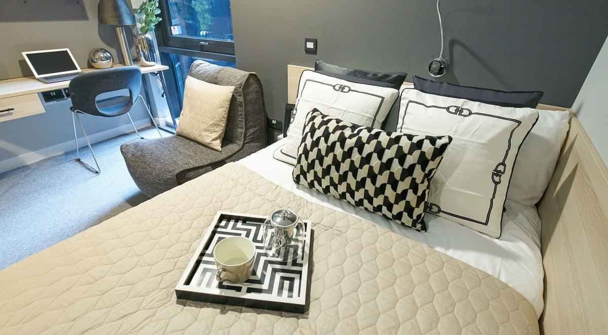 Premium Accessible Studio - Image 4