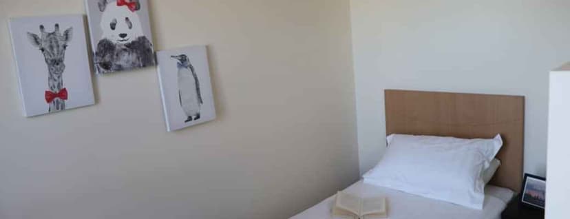 1 Bedroom - Image 1