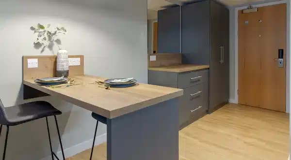 Superior Studio - Image 8