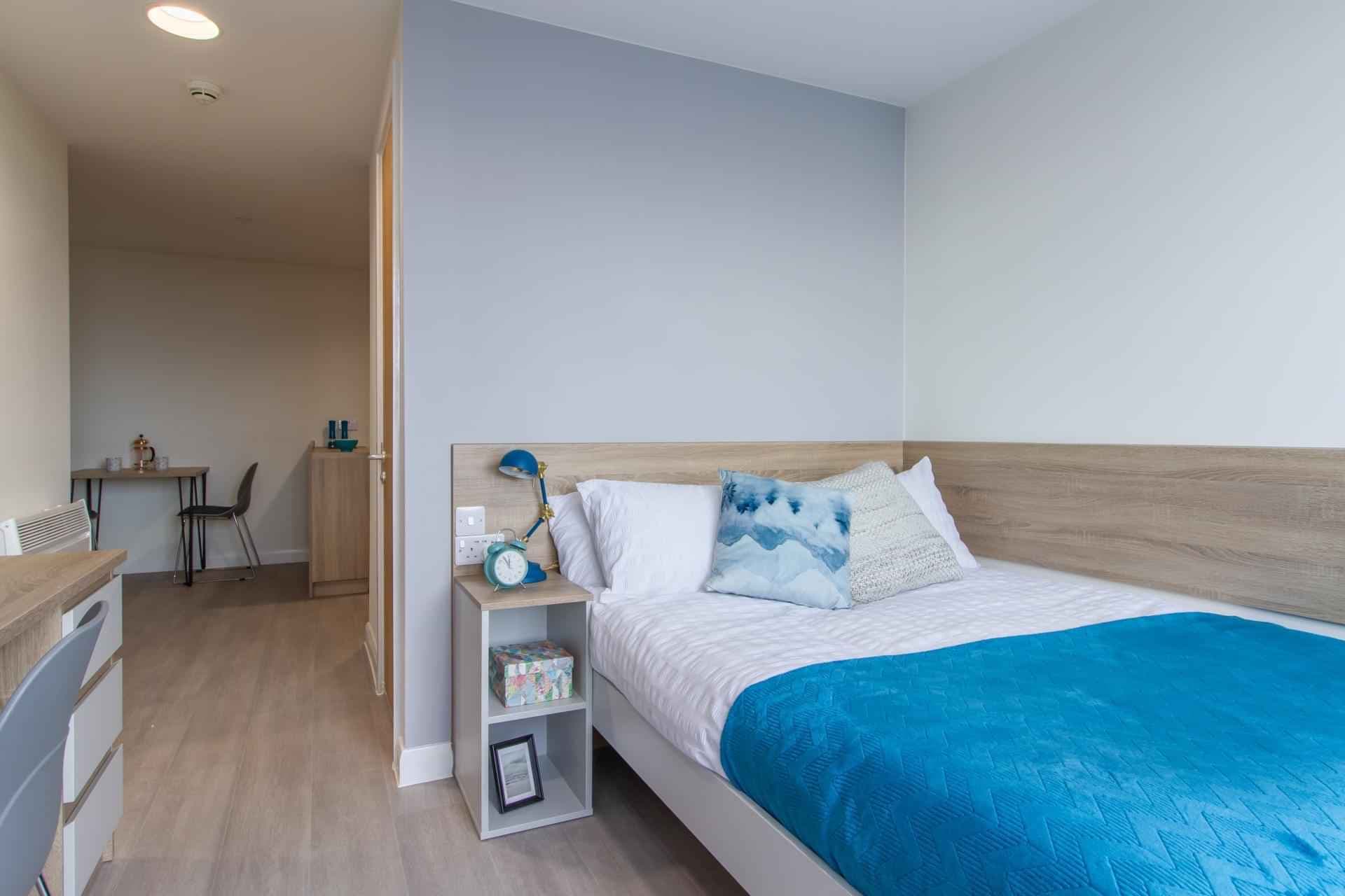 Bronze Studio - Image 1