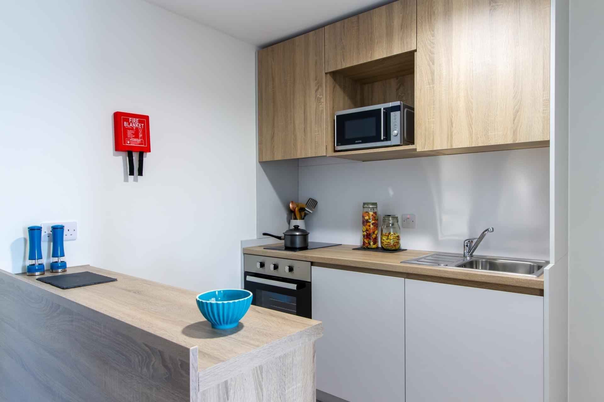 Penthouse Plus Studio - Image 4