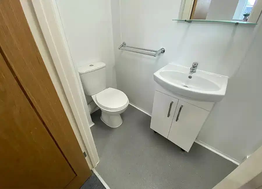 One Bed Flat - Image 10