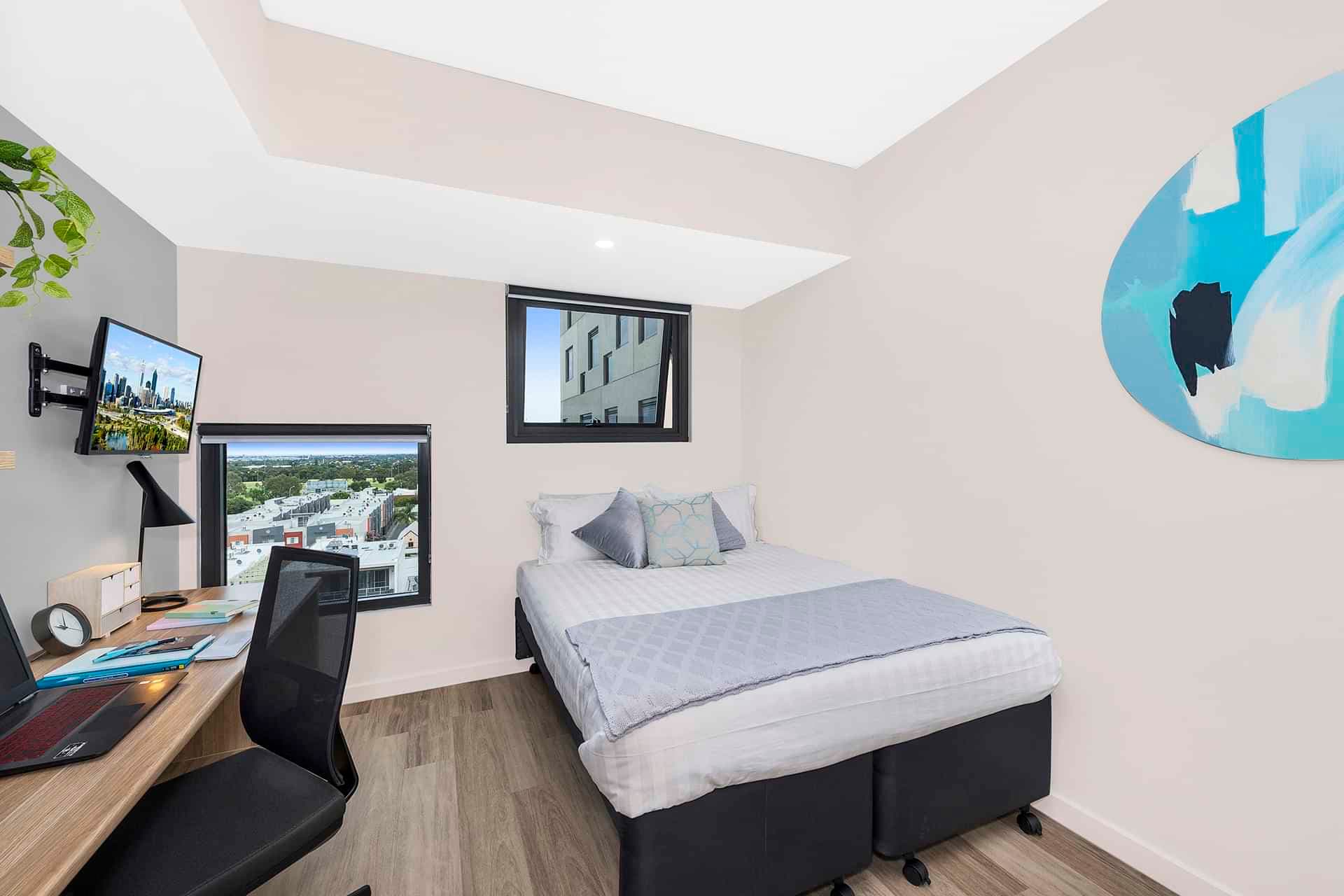 2 Bedroom Shared Bathroom, King Single Bed - Image 1