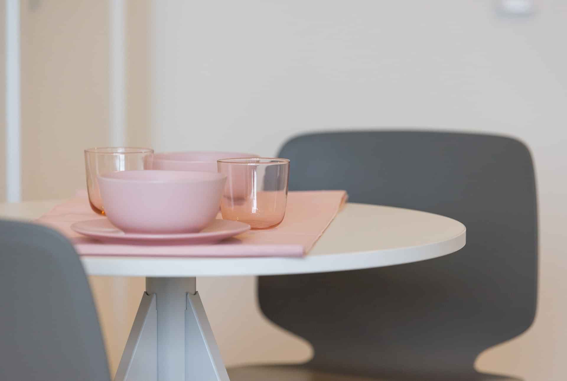 2 Bedroom Shared Bathroom, King Single Bed - Image 14