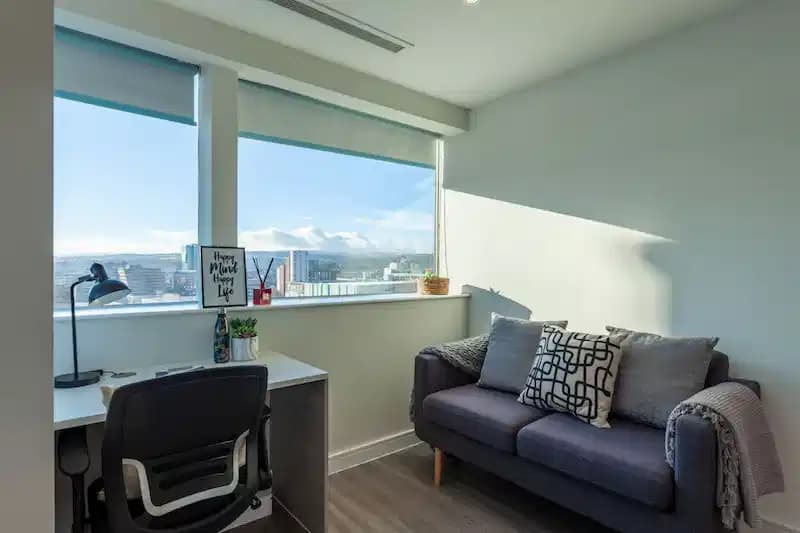 Silver Studio - Image 3