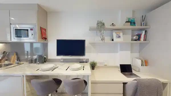 Classic Studio - Image 3