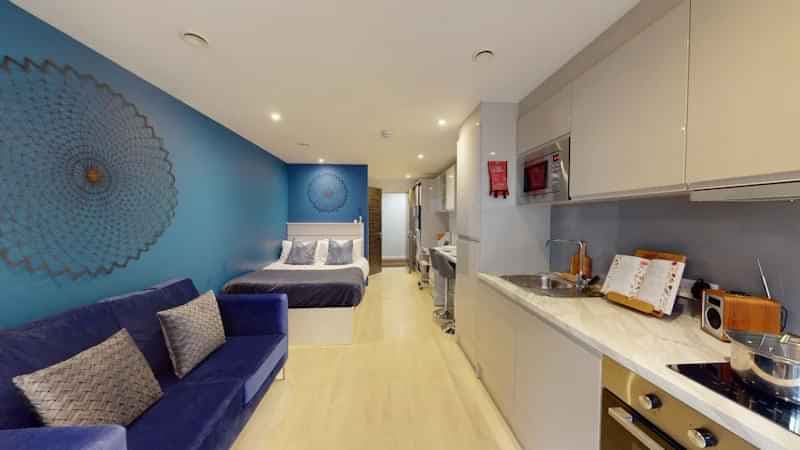 Premium Studio - Image 3