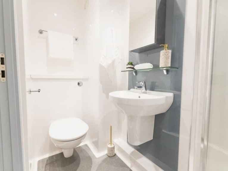 Silver Studio - Image 4