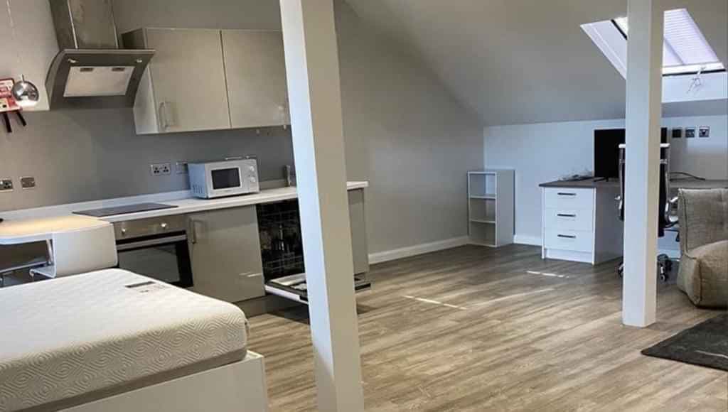 Flat 12/15/18 - Image 2