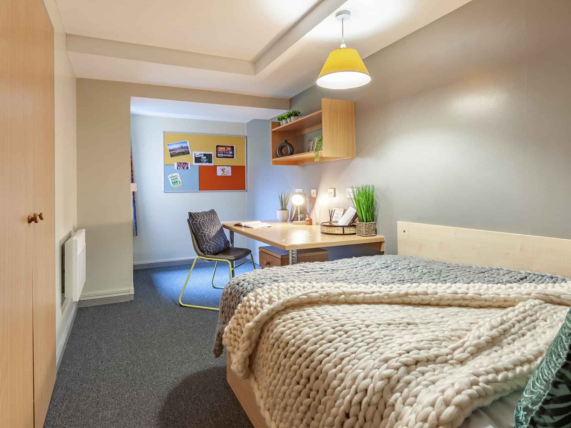 Premium Ensuite - Image 2