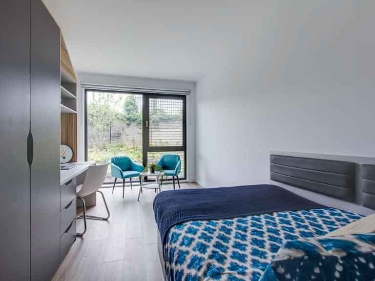 Premium Ensuite - Image 2
