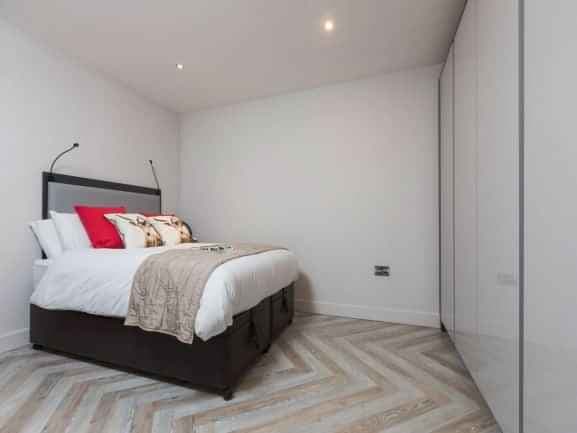 Gold 1 Bed Apartment