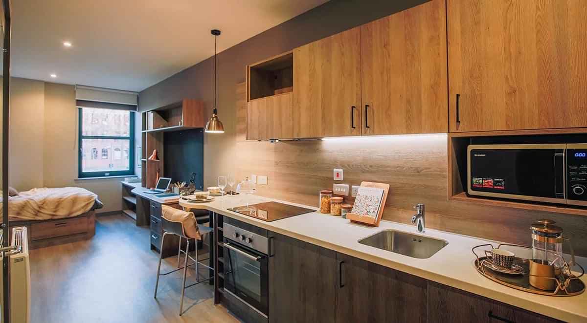 Silver Studio - Image 4