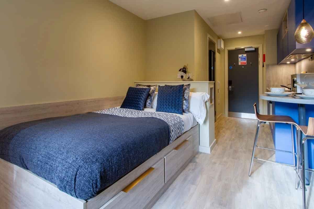 Platinum Apartment - Image 1