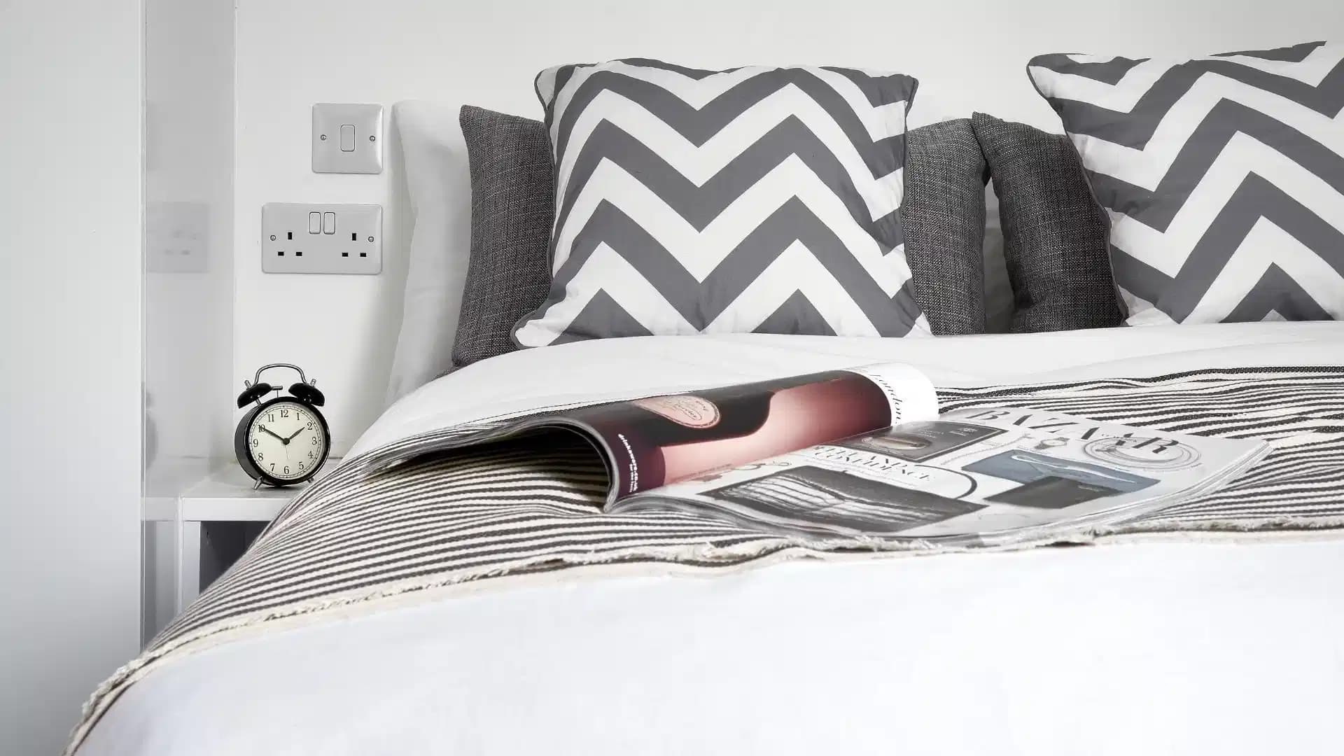 Two Bed Apartment - Image 2