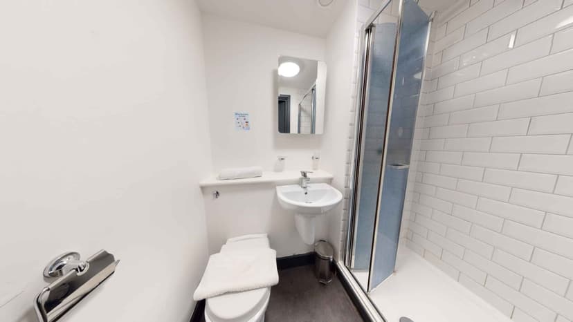 Ensuite 3 Bed Cluster - Image 5