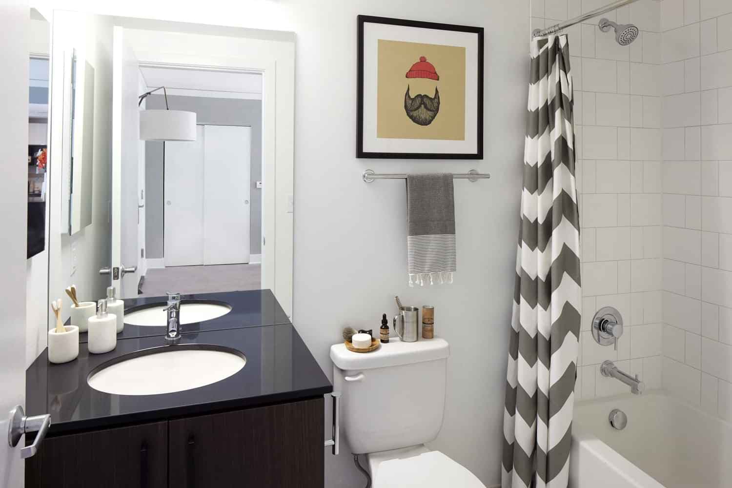 2 Bedroom 2 Bathroom - Image 6